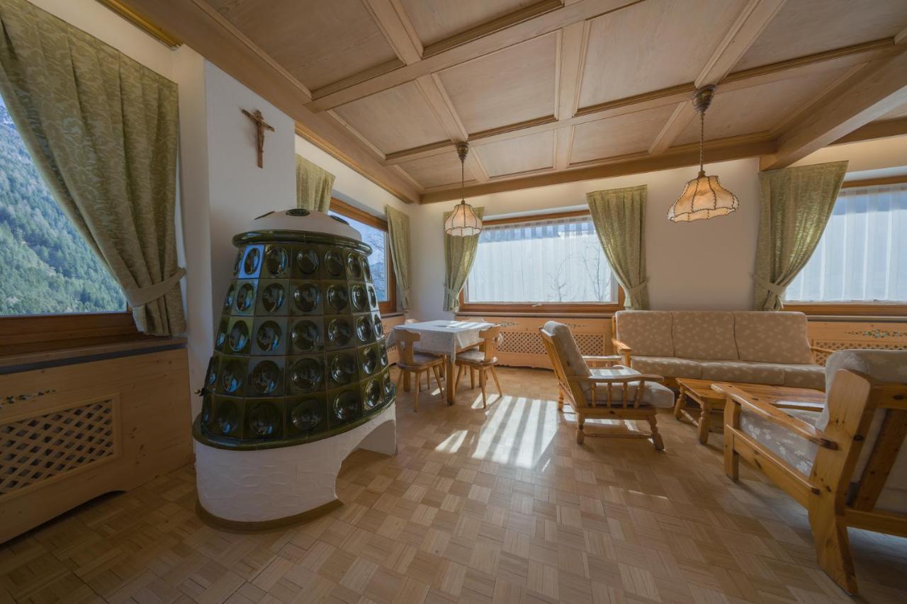 Locanda Pensione Maria Vigo di Fassa Eksteriør bilde
